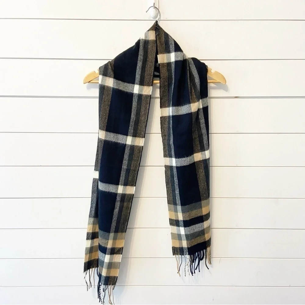 100% Cashmere Plaid Scarf Made in Scotland One Size